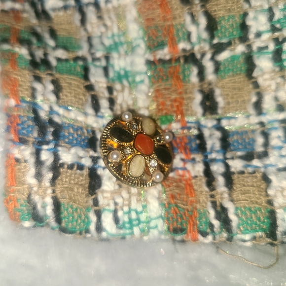 Chic Plaid Tweed Jacket - Picture 4 of 9